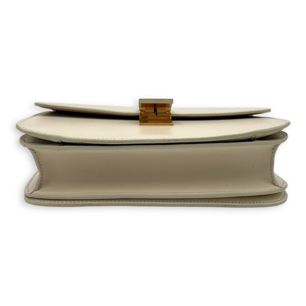 Box Shoulder Bag Medium White in Calfskin, Gold hardware