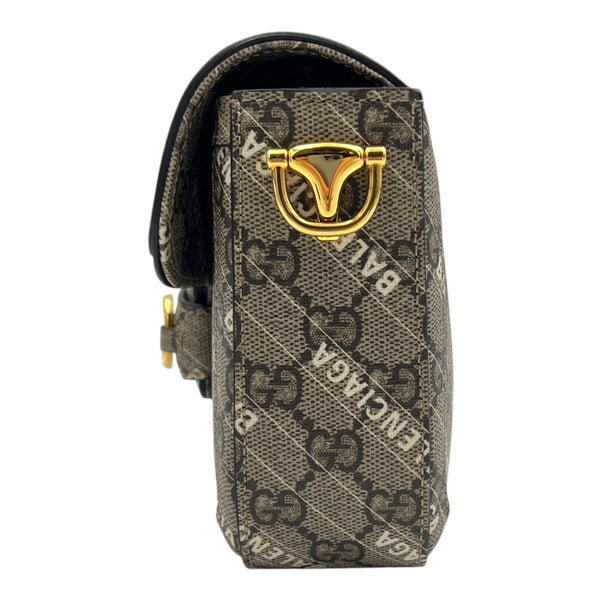 Horsebit 1955 Beige Shoulder Bag in Coated Canvas, Gold hardware