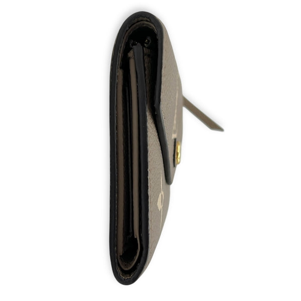 Victorine Wallet Beige in Empreinte Leather, Gold hardware