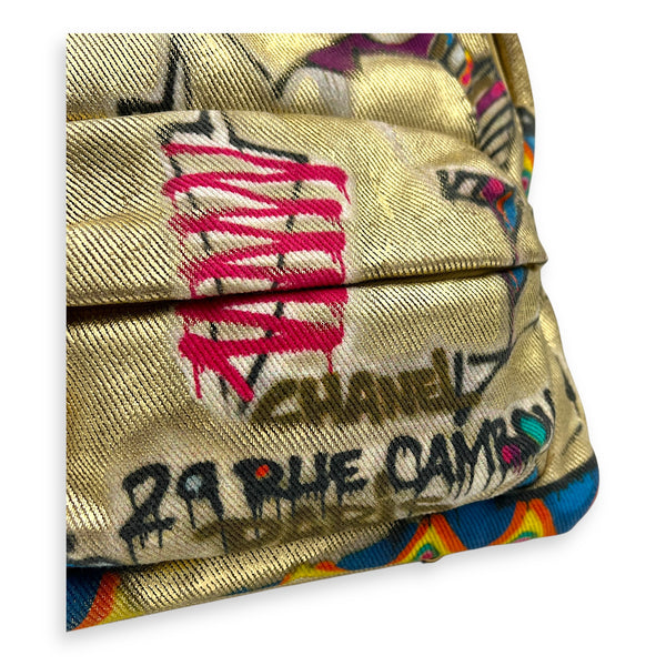 Grafitti Gold Backpack in Canvas, Gold hardware