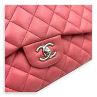 Classic Shoulder Bag Jumbo Pink in Lambskin, Silver hardware