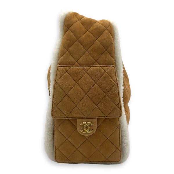 C25 Hobo Medium Brown Shoulder Bag in Shearling, Gold hardware