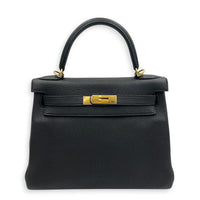 Kelly 28 Noir Top Handle Bag in Togo, Gold hardware