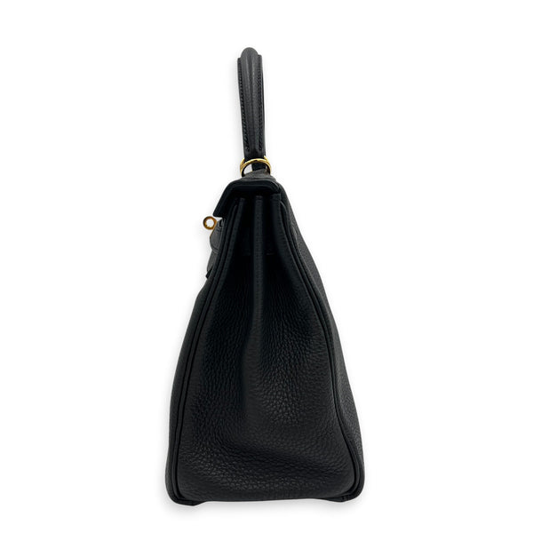 Kelly 28 Noir Top Handle Bag in Togo, Gold hardware