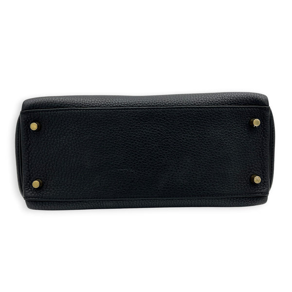 Kelly 28 Noir Top Handle Bag in Togo, Gold hardware