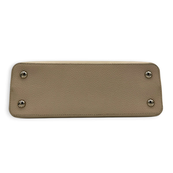 Capucines Top Handle Bag Beige in Taurillon Leather, Gold hardware