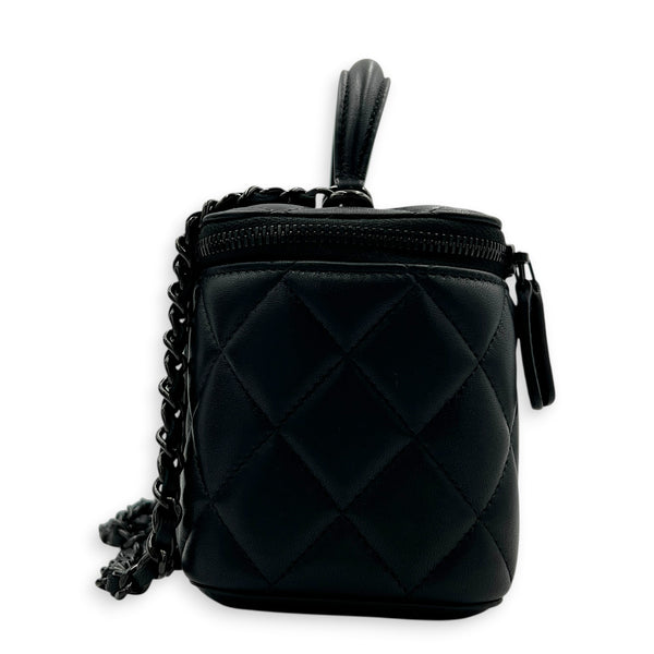 CC Vanity Bag Black in Lambskin, So Black hardware