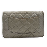 CC Silver Wallet On Chain in Caviar Leather, Silver hardware
