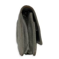 CC Silver Wallet On Chain in Caviar Leather, Silver hardware