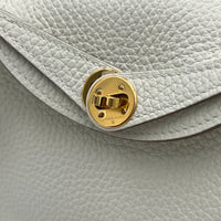 Lindy Nata in Clemence, Gold hardware