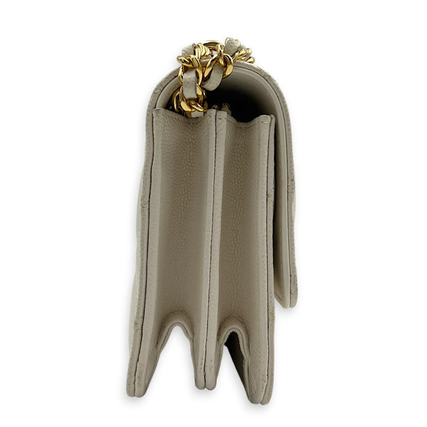 CC Charms Wallet On Chain White in Caviar Leather, Gold hardware