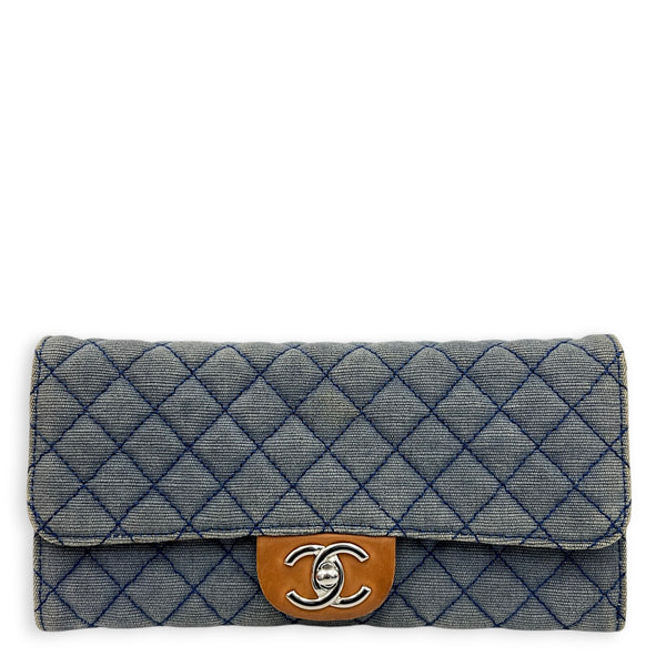 CC Flap Wallet On Chain Blue in Denim, Silver hardware