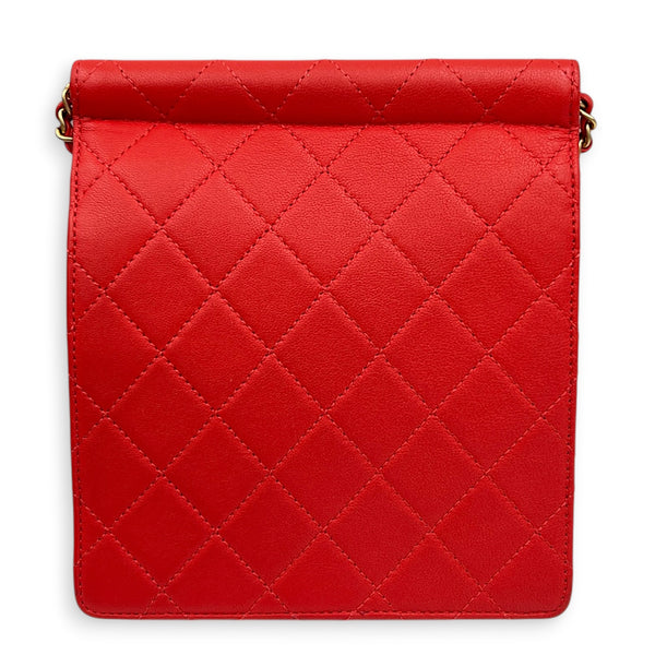 Chic Pearl Crossbody Bag Red in Calfskin, Gold hardware