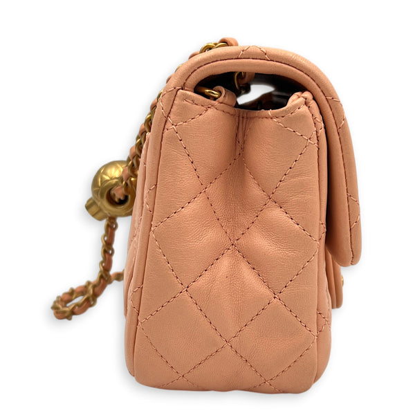 Pearl Crush Square Shoulder Bag Beige in Lambskin, Gold hardware