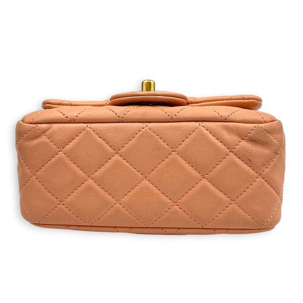 Pearl Crush Square Shoulder Bag Beige in Lambskin, Gold hardware