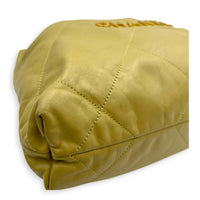 22 Tote Shoulder Bag Small Green in Calfskin, Gold hardware