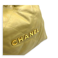 22 Tote Shoulder Bag Small Green in Calfskin, Gold hardware