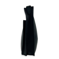 Evelyne III Black in Clemence, Palladium hardware