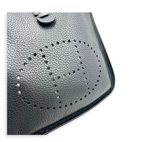 Evelyne III Black in Clemence, Palladium hardware