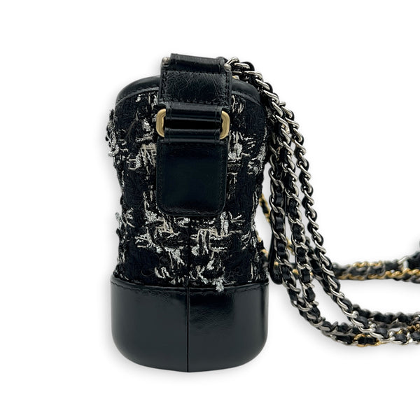 Gabrielle Shoulder Bag Black in Tweed, Mixed hardware