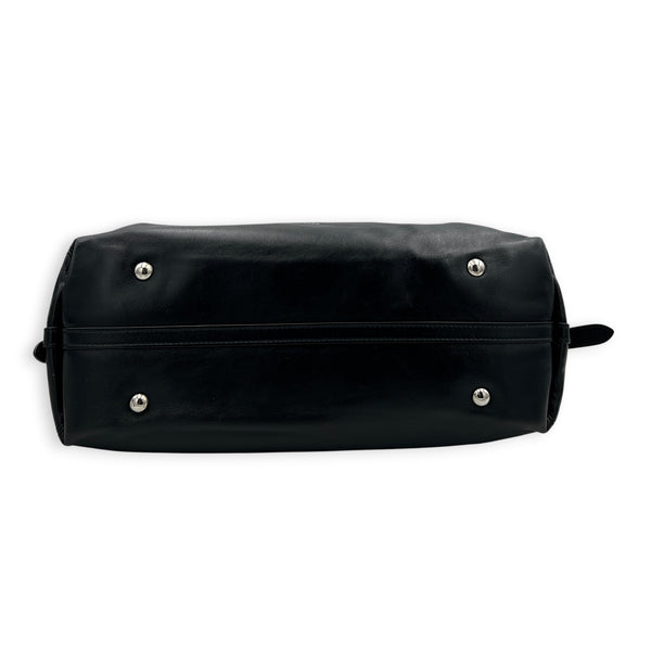 Carryall Vibe Shoulder Bag Black in Calfskin, Silver hardware