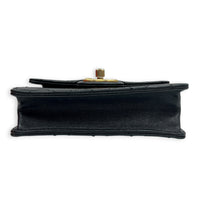 Flap Chic Pearl Shoulder Bag Black in Calfskin, Gold hardware
