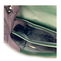 CC Shoulder Bag Green in Patent Leather, Silver hardware