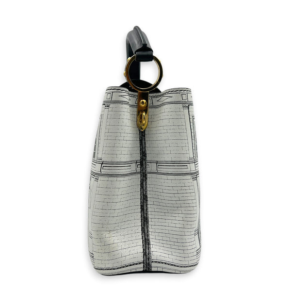 Capucines Multi-colour Top Handle Bag in Calfskin, Gold hardware
