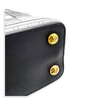 Capucines Multi-colour Top Handle Bag in Calfskin, Gold hardware