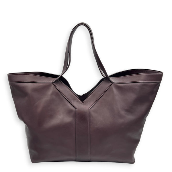 Y Tote Red Tote Bag in Calfskin, Gold hardware