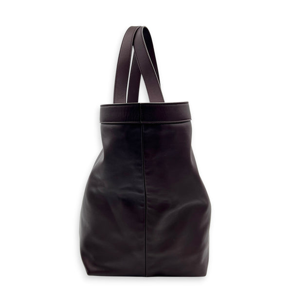 Y Tote Red Tote Bag in Calfskin, Gold hardware