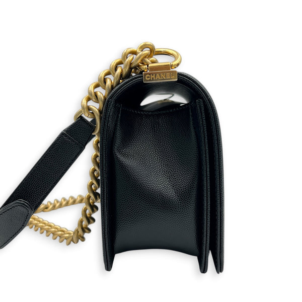 Boy Shoulder Bag Gold in Caviar Leather, Gold hardware