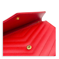 Cassandre Wallet On Chain Red in Caviar Leather, Gold hardware