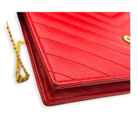 Cassandre Wallet On Chain Red in Caviar Leather, Gold hardware