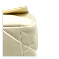 C19 Top Handle Bag White in Lambskin, Mixed hardware
