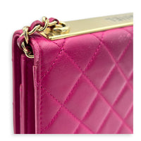 CC Trendy Pink Wallet On Chain in Lambskin, Gold hardware