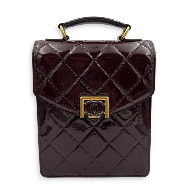 23A Top Handle Bag Brown in Patent Leather, Gold hardware