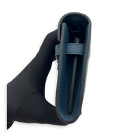 Kelly To Go Bleu de Prusse Wallet in Epsom, Palladium hardware
