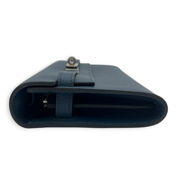 Kelly To Go Bleu de Prusse Wallet in Epsom, Palladium hardware