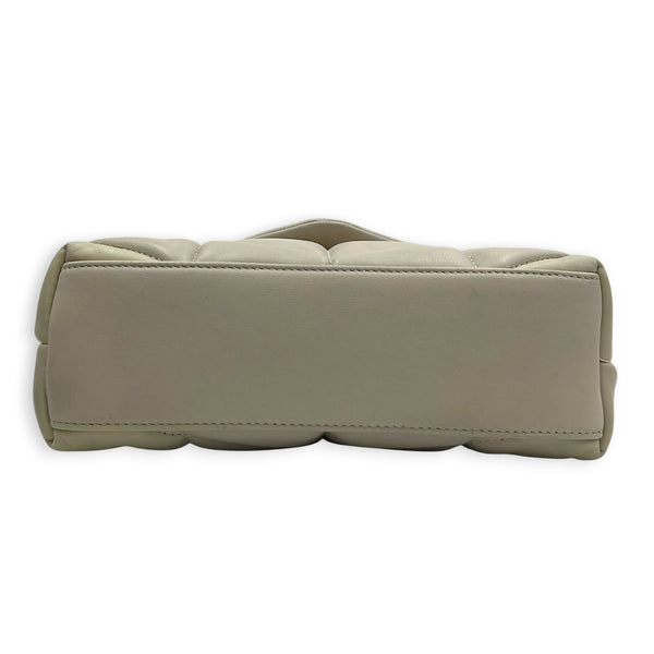 Loulou Crème Vintage Shoulder Bag in Lambskin, Silver hardware