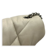 Loulou Crème Vintage Shoulder Bag in Lambskin, Silver hardware