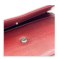 CC Wallet On Chain Red in Caviar Leather, Silver hardware