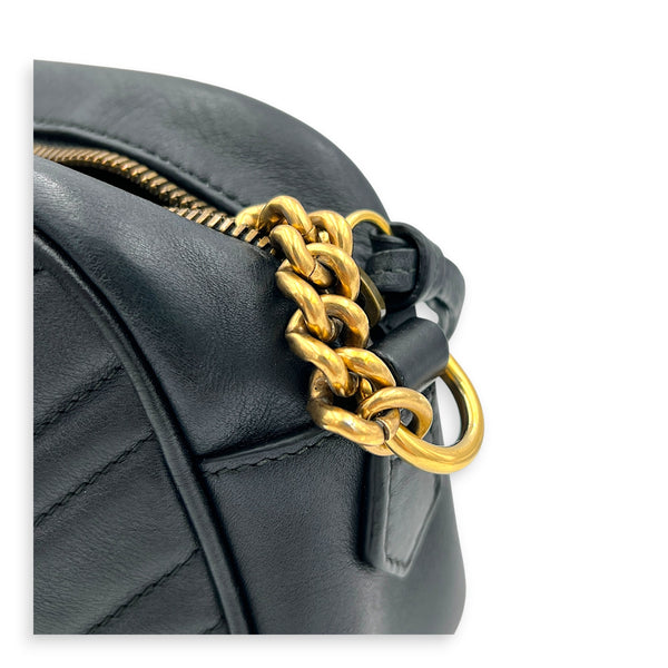 GG Marmont Shoulder Bag Small Black in Calfskin, Gold hardware