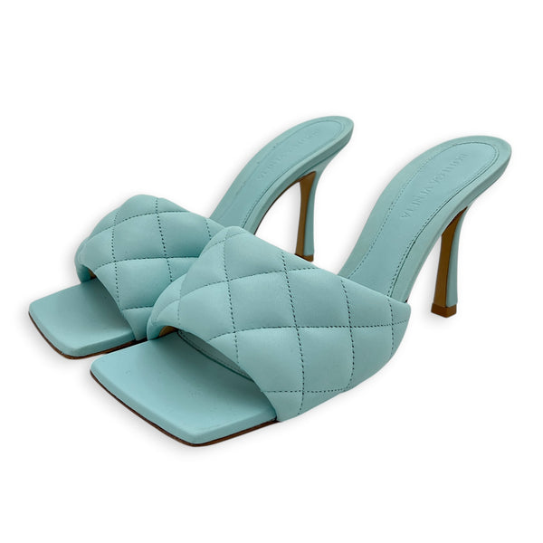 Padded 37.5 Blue Heels in Lambskin