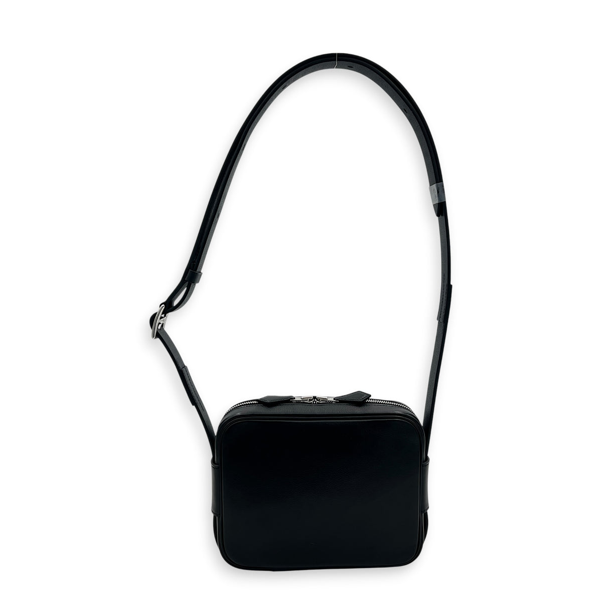 Etriviere Noir Messenger in Evergrain Calfskin, Palladium hardware