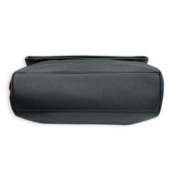 Hollywood Shoulder Bag Black in Calfskin, Monochrome hardware