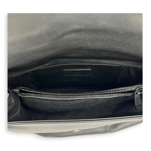 Hollywood Shoulder Bag Black in Calfskin, Monochrome hardware