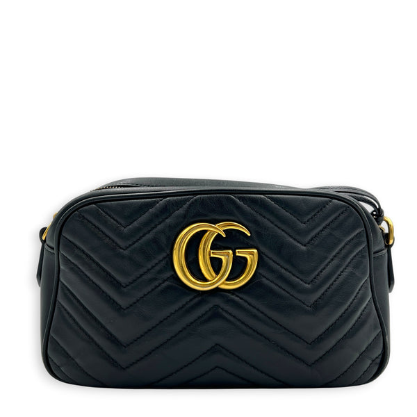 GG Marmont Shoulder Bag Small Black in Calfskin, Gold hardware