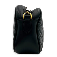 GG Marmont Shoulder Bag Small Black in Calfskin, Gold hardware