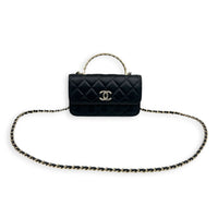 CC Wallet On Chain Black in Lambskin, Gold hardware